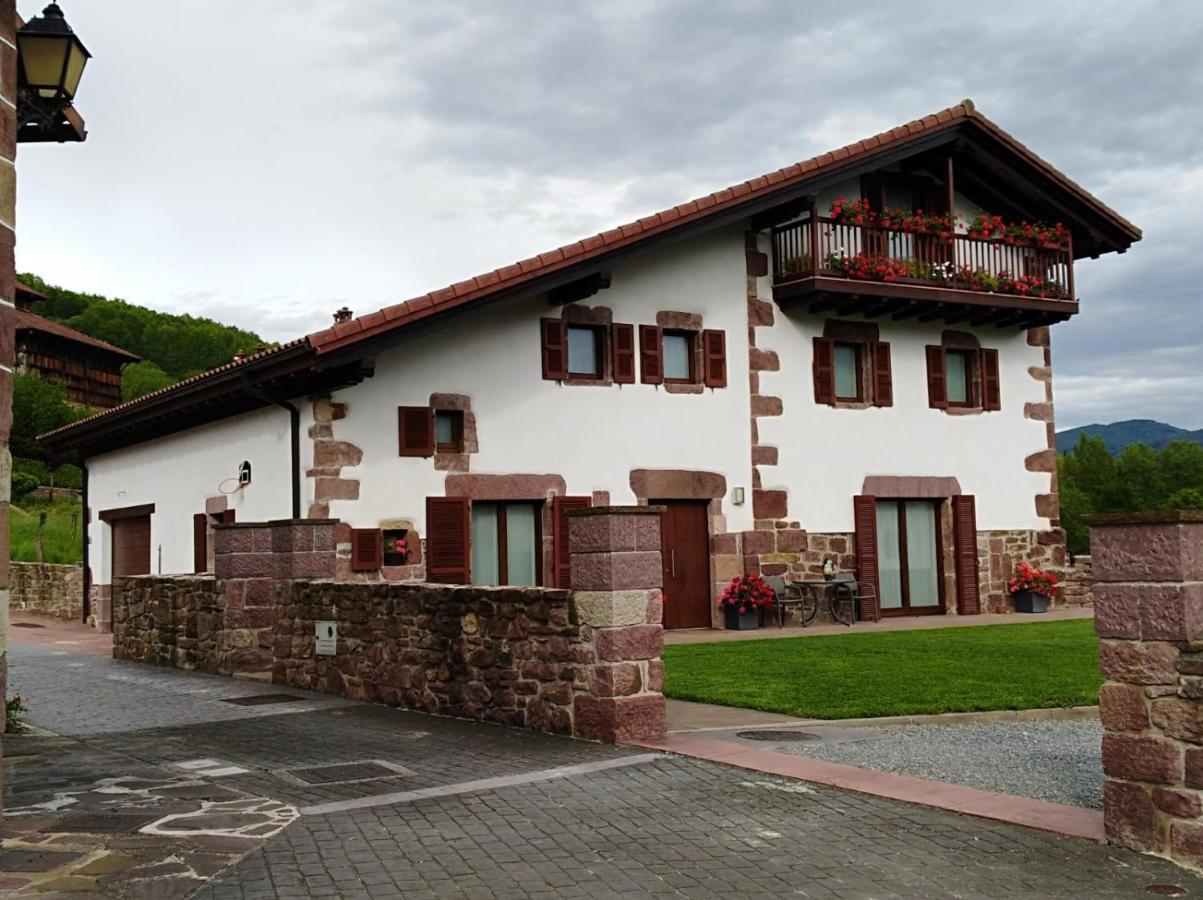 Pedroenea Apartamento Elizondo Exterior foto